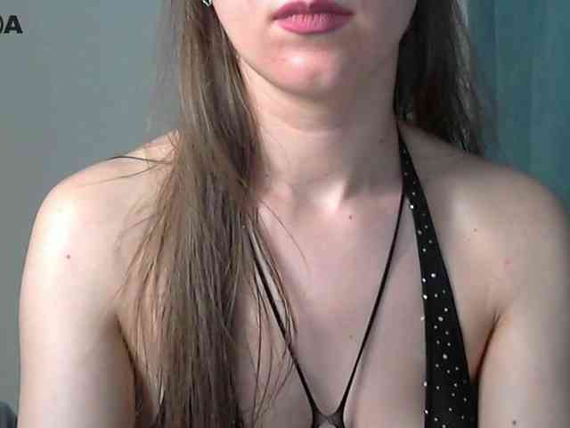 Lolakisss webcam