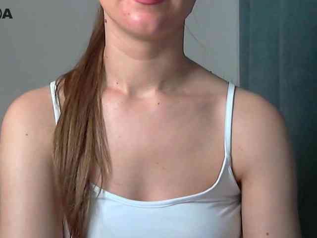 Lolakisss webcam