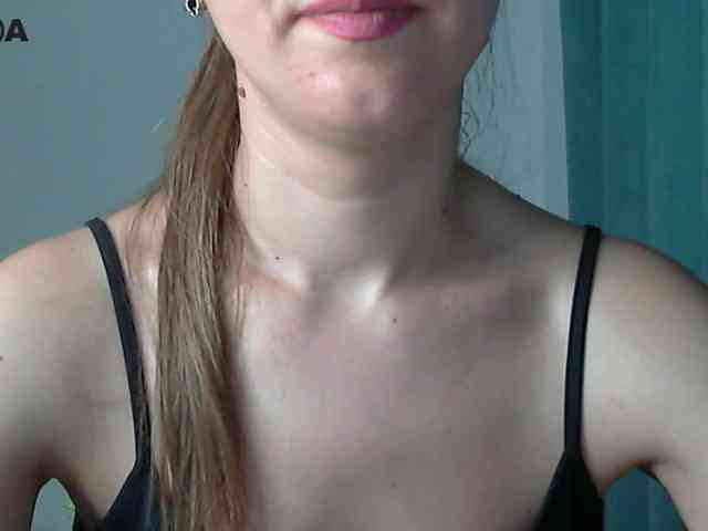 Lolakisss webcam