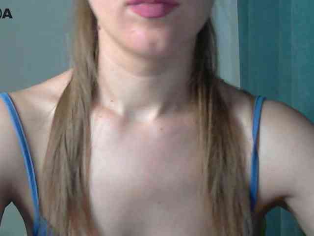 Lolakisss webcam