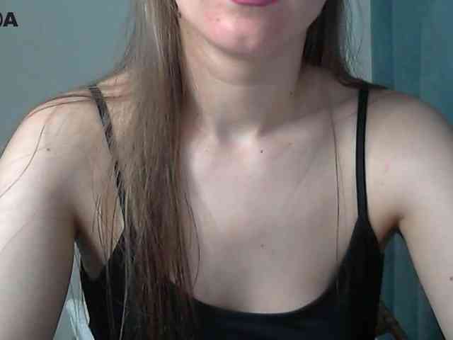 Lolakisss webcam