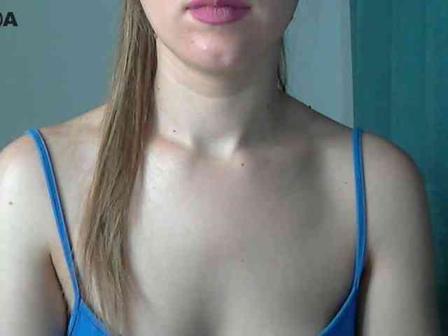 Lolakisss webcam