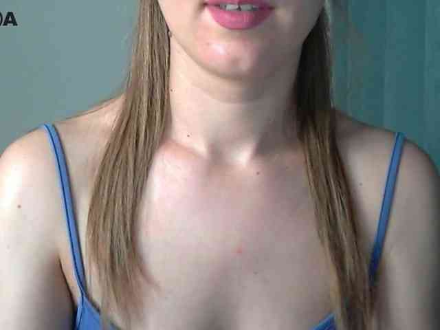 Lolakisss webcam
