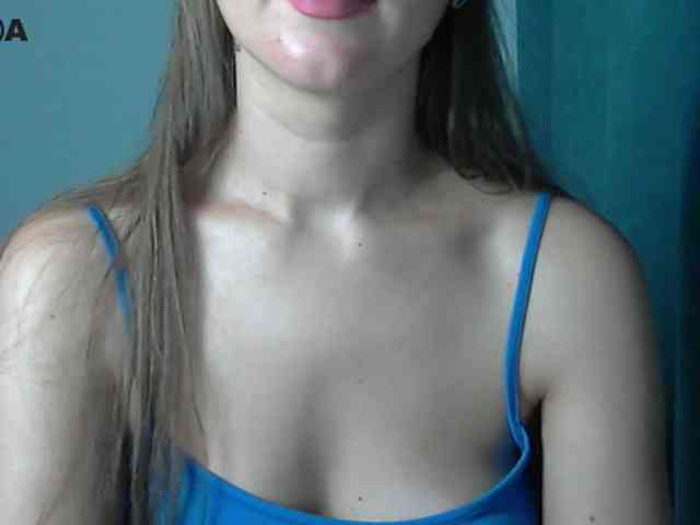 Lolakisss webcam