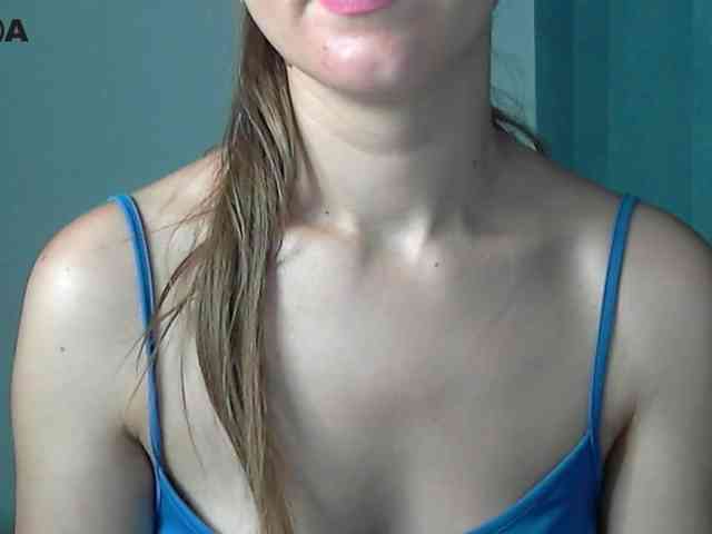 Lolakisss webcam
