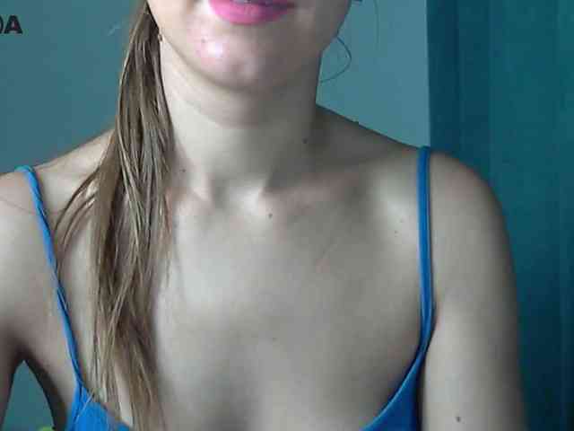 Lolakisss webcam
