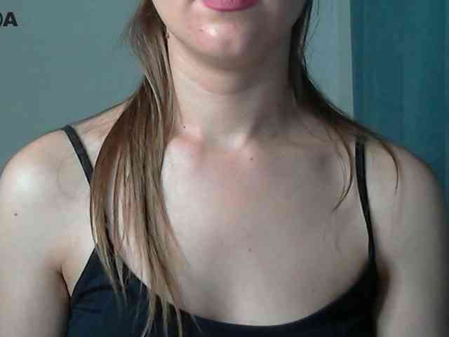 Lolakisss webcam