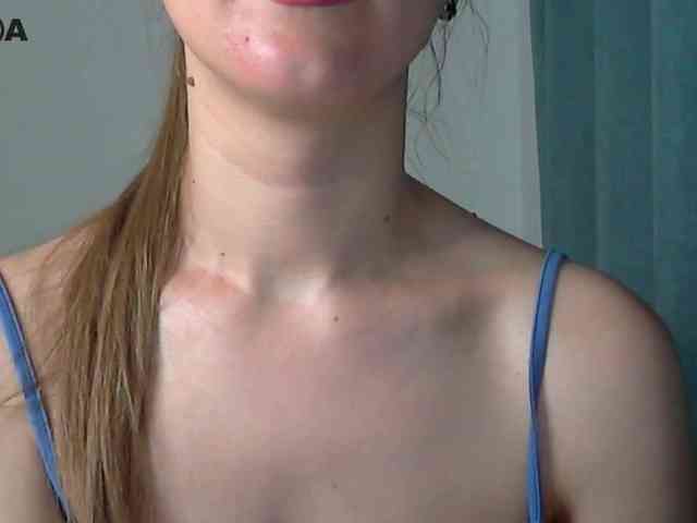 Lolakisss webcam