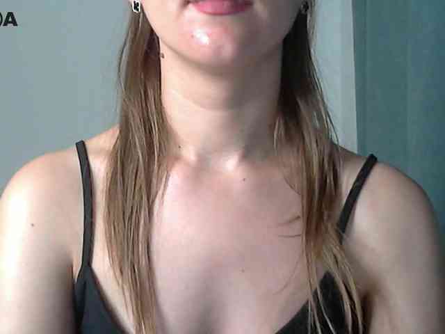 Lolakisss webcam