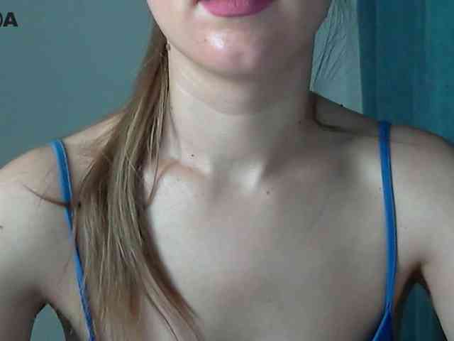 Lolakisss webcam