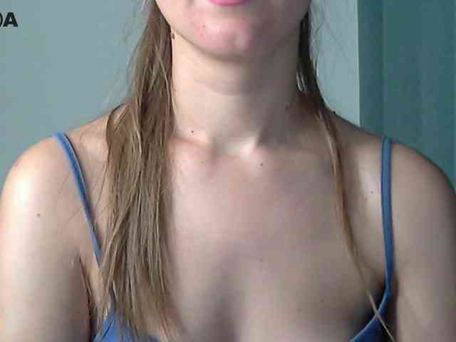 Lolakisss webcam