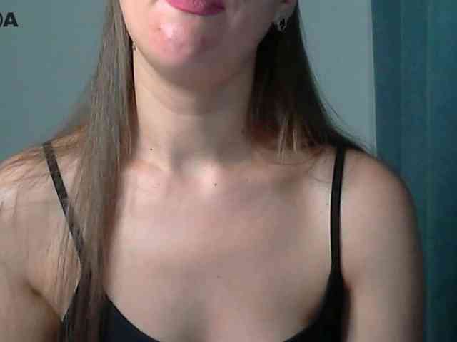 Lolakisss webcam