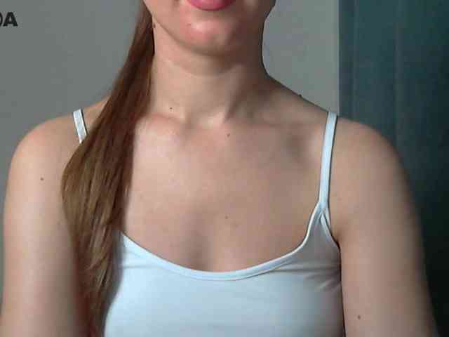 Lolakisss webcam