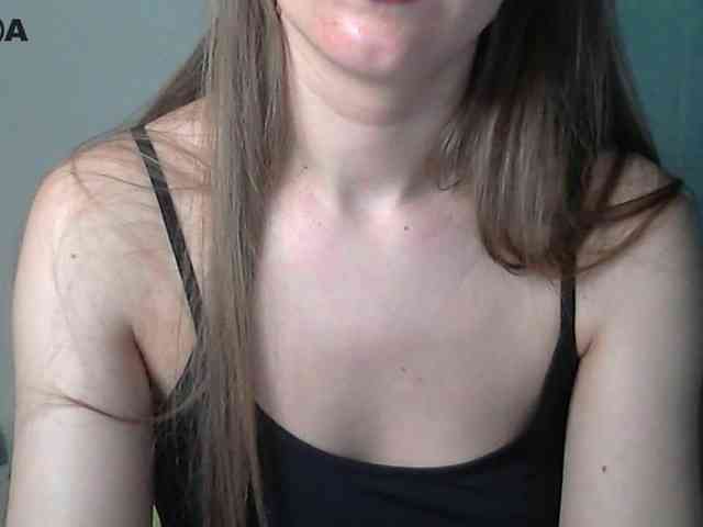 Lolakisss webcam