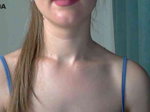 Lolakisss webcam