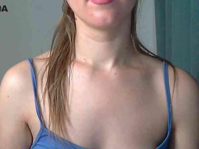 Lolakisss webcam