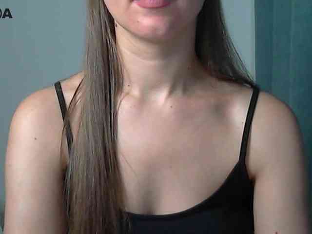 Lolakisss webcam