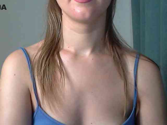Lolakisss webcam