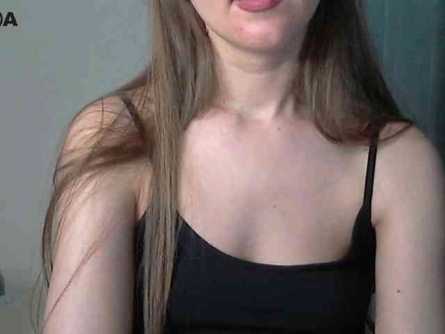 Lolakisss webcam