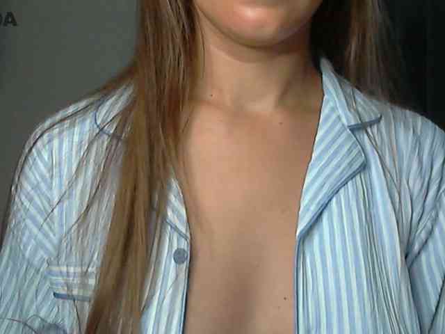 Lolakisss webcam