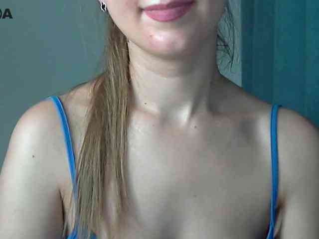 Lolakisss webcam