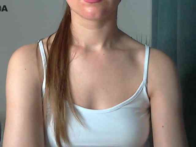 Lolakisss webcam
