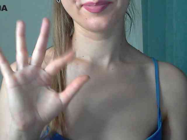 Lolakisss webcam