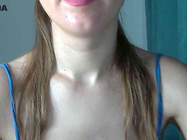Lolakisss webcam