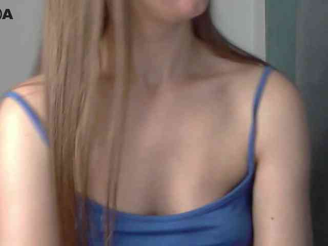 Lolakisss webcam