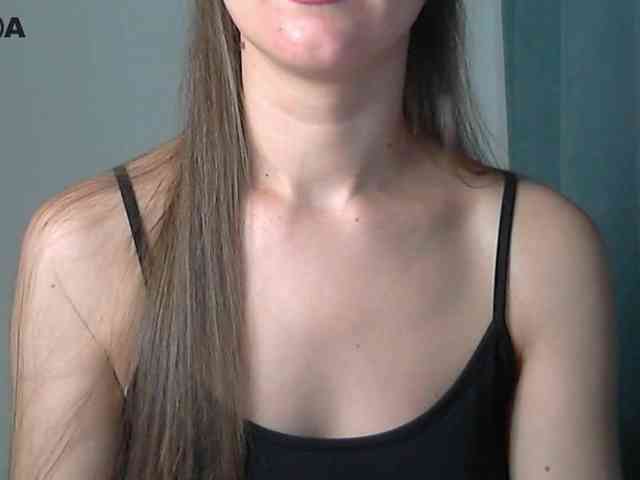 Lolakisss webcam