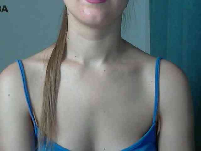 Lolakisss webcam