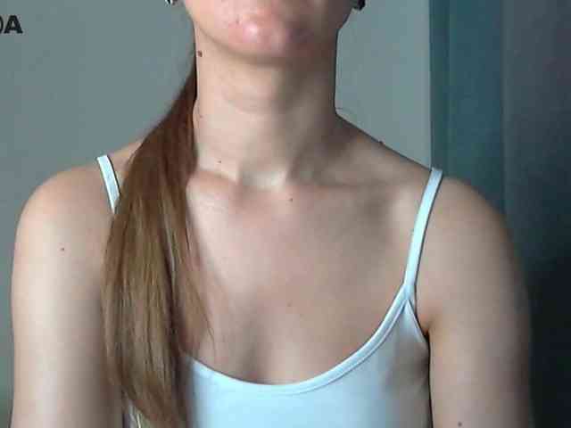 Lolakisss webcam