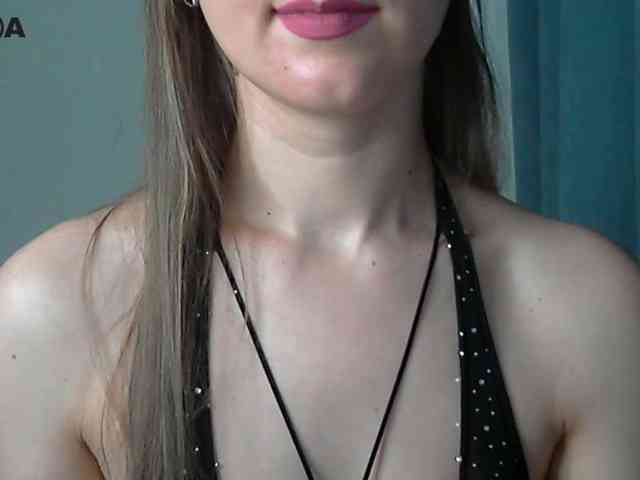 Lolakisss webcam