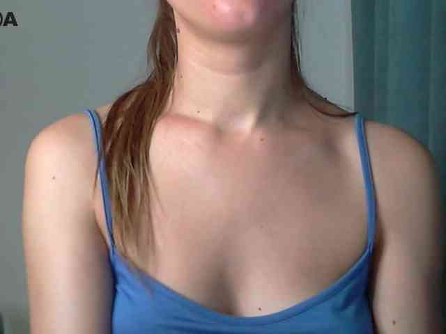 Lolakisss webcam