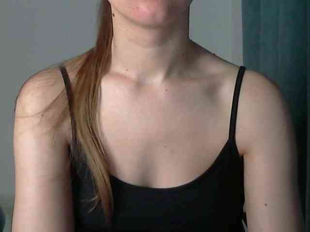 Lolakisss webcam