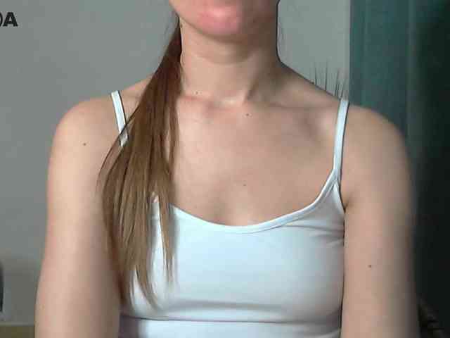 Lolakisss webcam