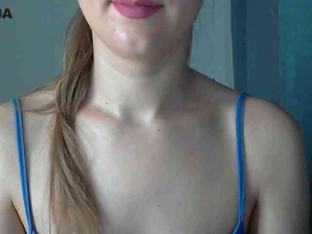 Lolakisss webcam