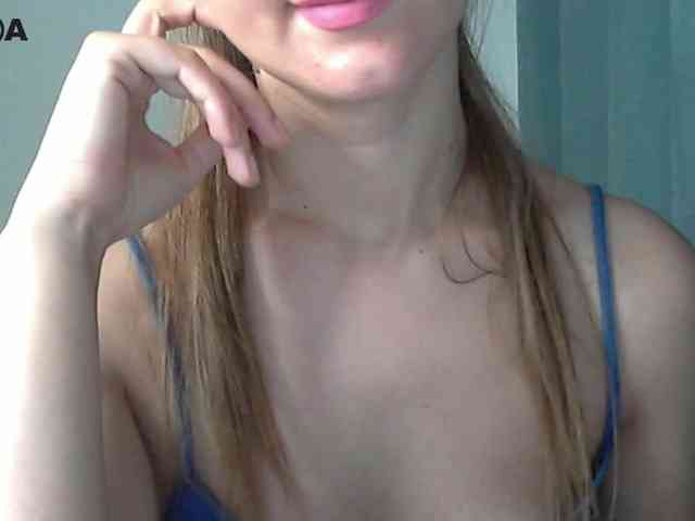 Lolakisss webcam