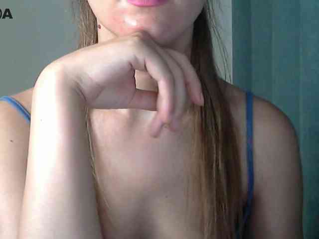 Lolakisss webcam