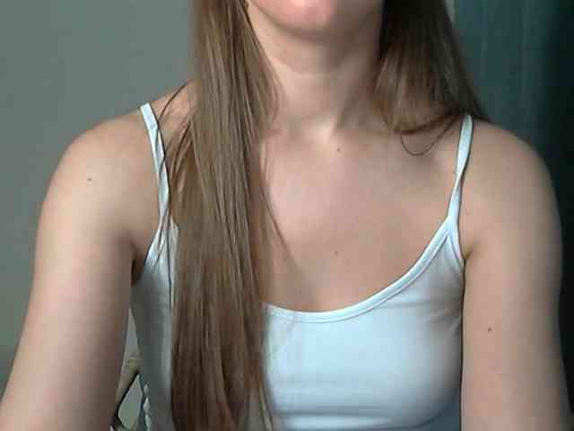 Lolakisss webcam