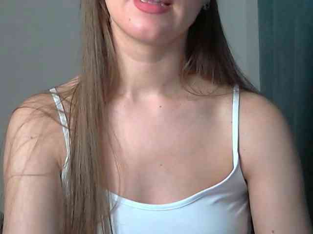 Lolakisss webcam