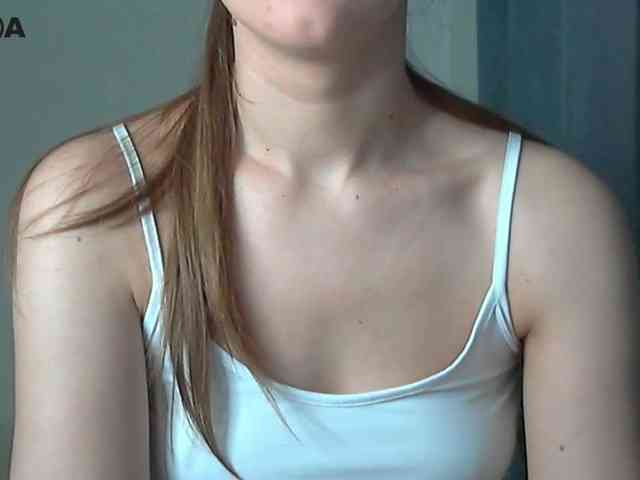 Lolakisss webcam