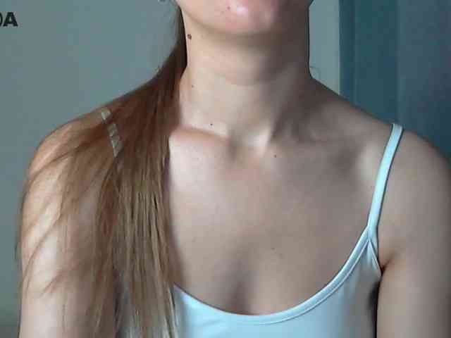 Lolakisss webcam