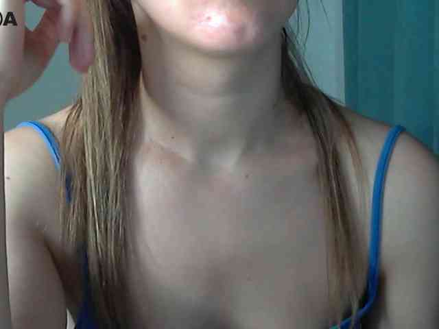 Lolakisss webcam