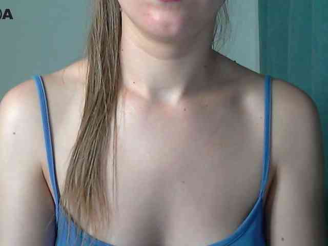 Lolakisss webcam