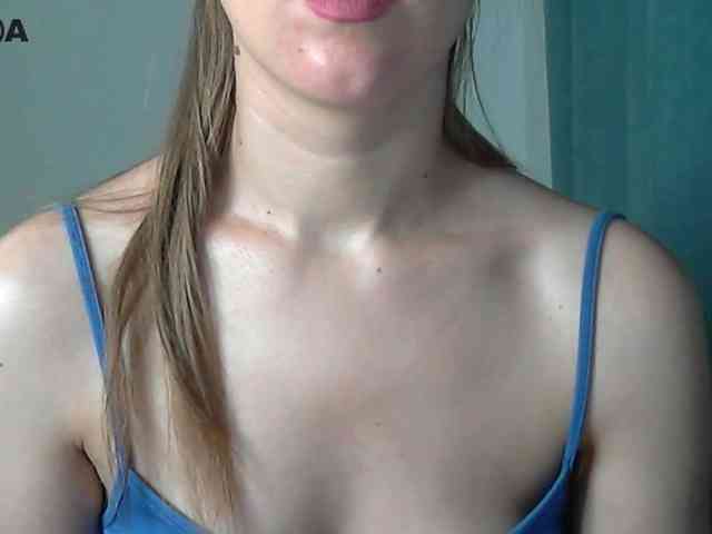 Lolakisss webcam