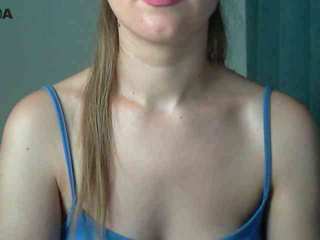 Lolakisss webcam