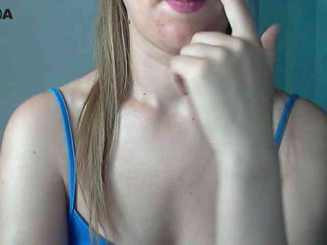 Lolakisss webcam