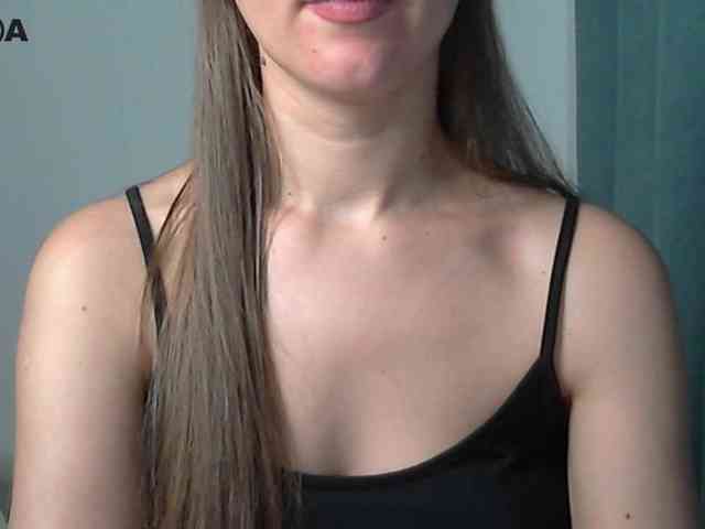 Lolakisss webcam