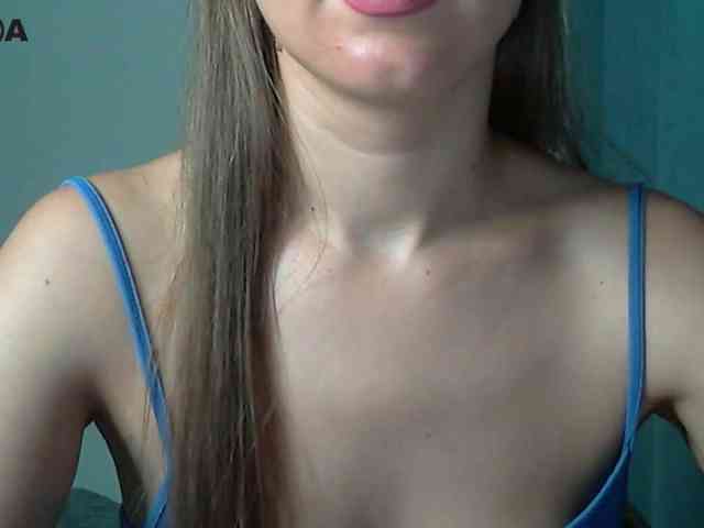 Lolakisss webcam
